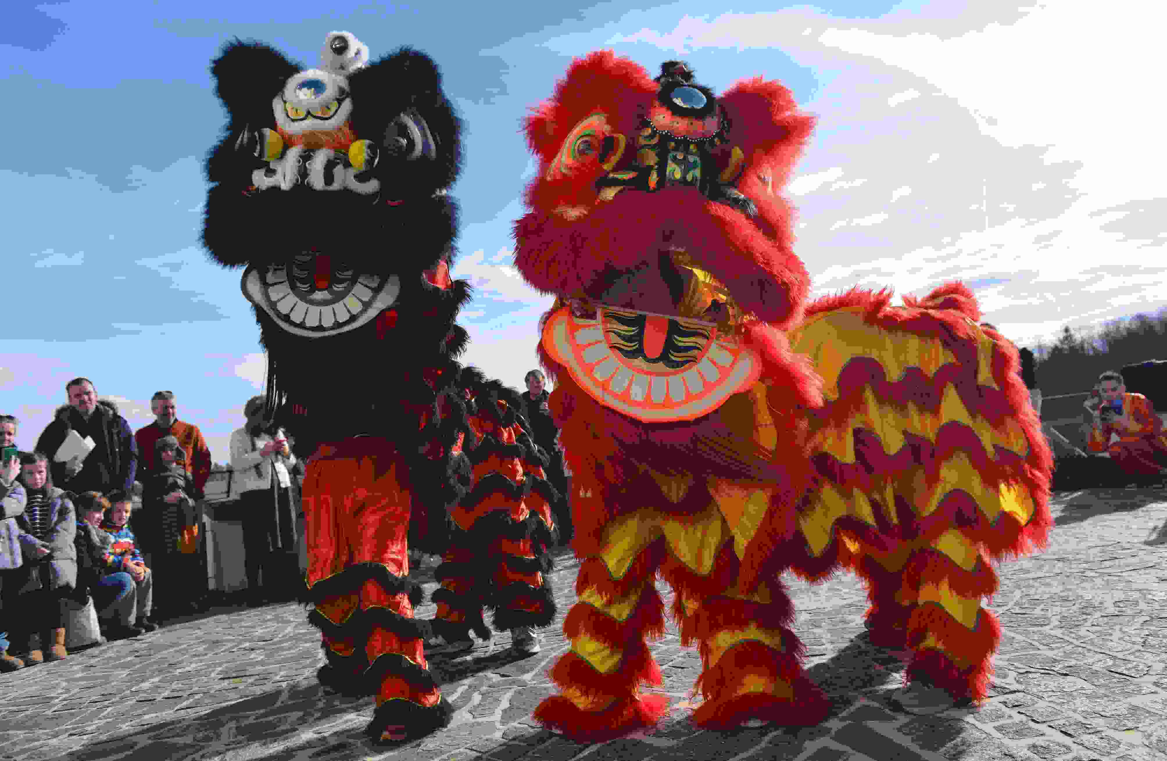 △當(dāng)?shù)貢r間2024年2月4日，克羅地亞克拉皮納，薩格勒布大學(xué)孔子學(xué)院舉辦一系列活動，迎接中國農(nóng)歷龍年春節(jié)。