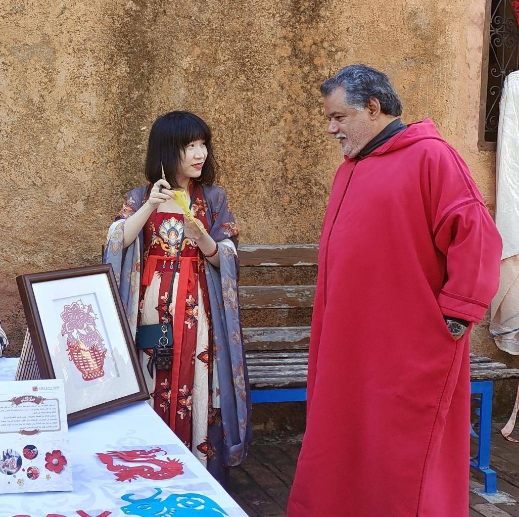 中國文化產(chǎn)品介紹。拉巴特中國文化中心供圖