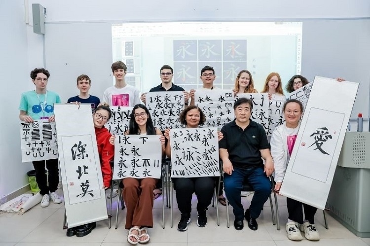 深北莫舉行文化交流活動(dòng)。深北莫供圖