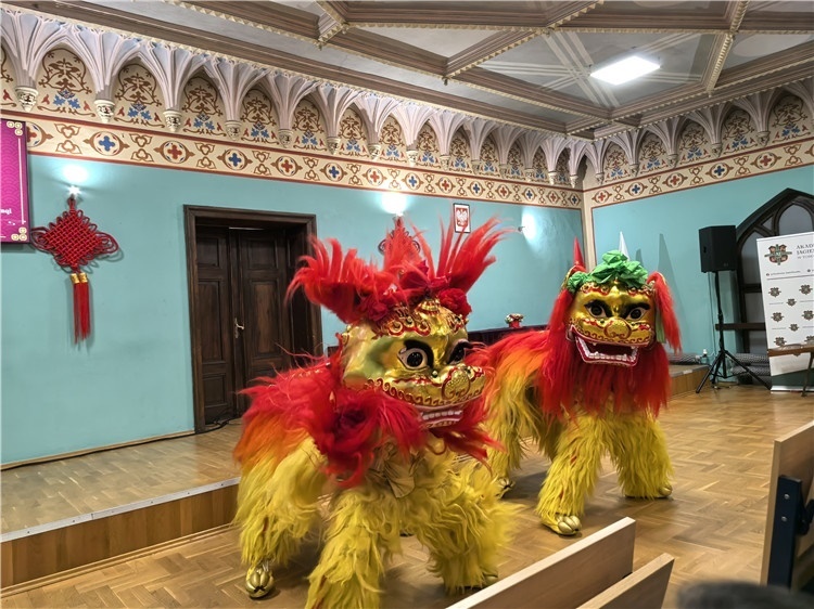 托倫雅蓋隆學(xué)院禮堂巡演現(xiàn)場。主辦方供圖。