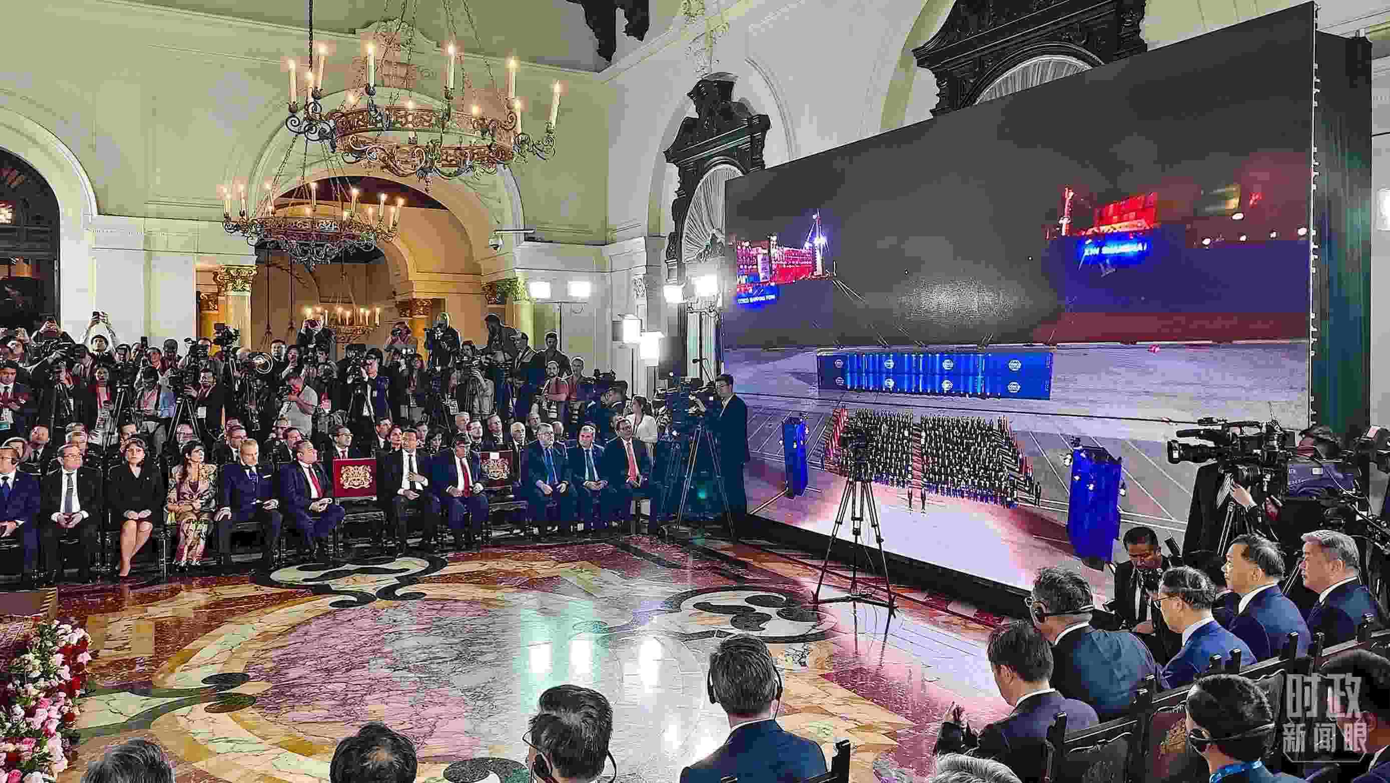 錢凱港開港儀式現(xiàn)場(chǎng)。（總臺(tái)央視記者韓銳拍攝）