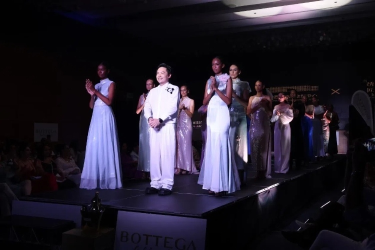 時裝周現(xiàn)場。顏李芳攝