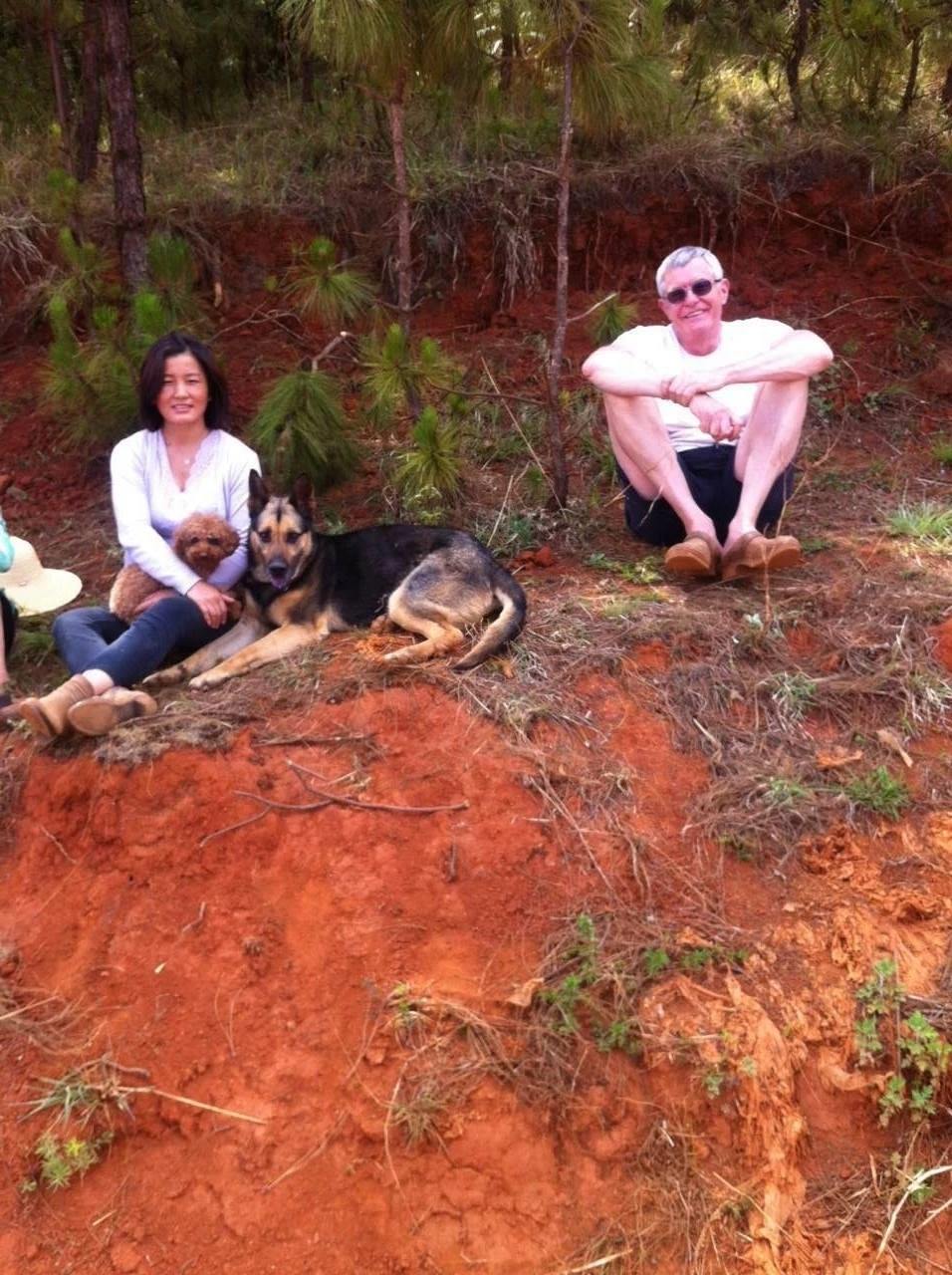 奈斯和妻子在云南東川打造了一個名叫“卡比杉”的農(nóng)場。