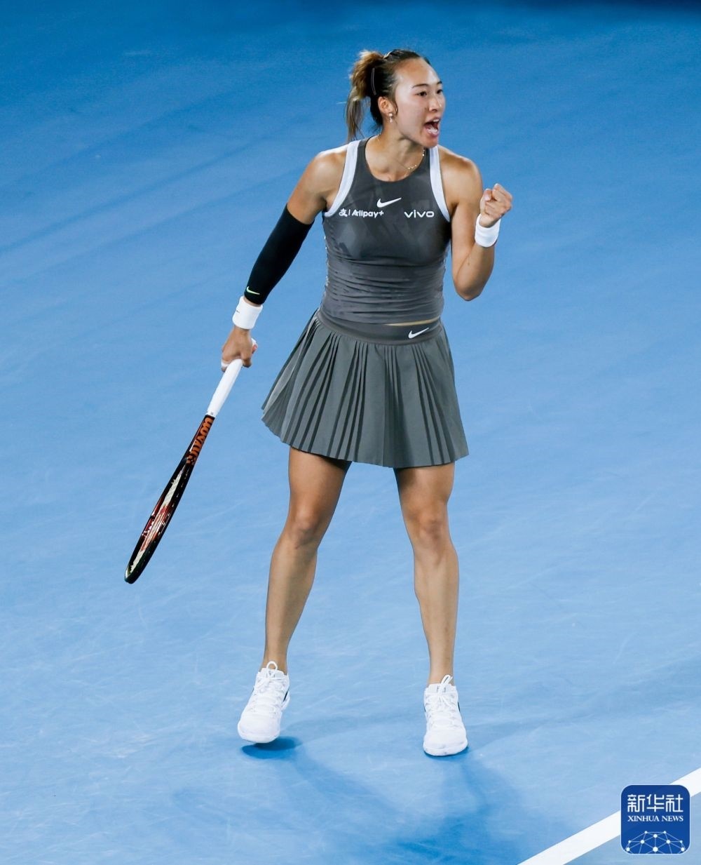 ↑鄭欽文在比賽中慶祝得分。新華社記者 馬平 攝