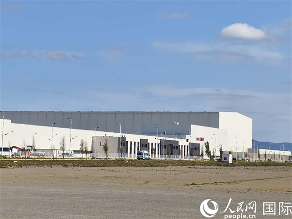 科技城內(nèi)已經(jīng)建成的工廠。人民網(wǎng)記者 黃培昭攝