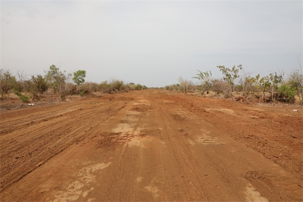 施工現(xiàn)場(chǎng)。張曉昆攝