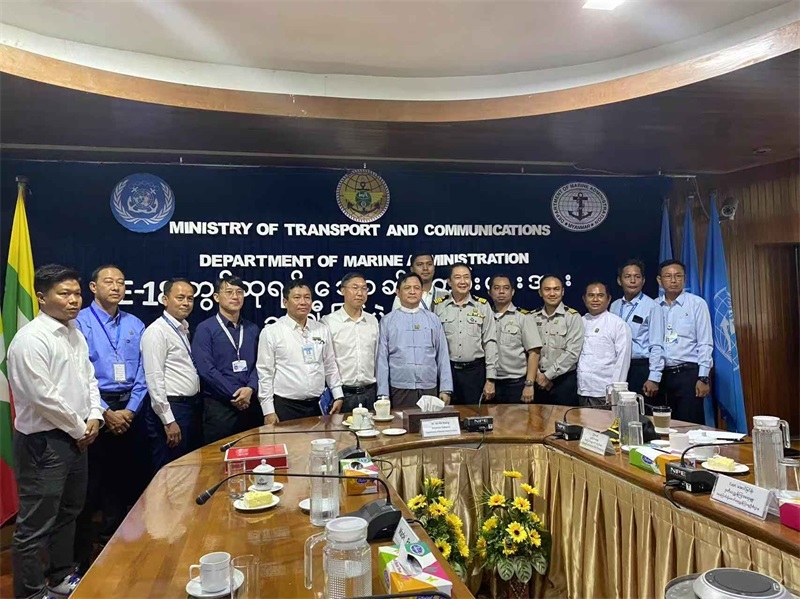 緬甸第18屆國(guó)家級(jí)港口設(shè)施安全聯(lián)合演習(xí)頒獎(jiǎng)儀式現(xiàn)場(chǎng)。中緬油氣管道公司供圖