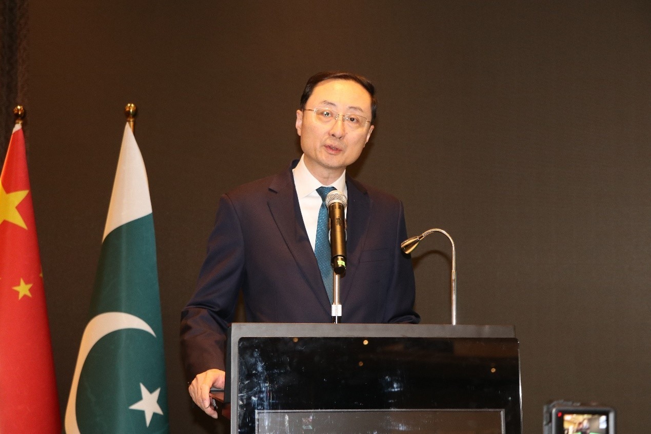 外交部副部長孫衛(wèi)東致辭。巴基斯坦駐華大使館供圖