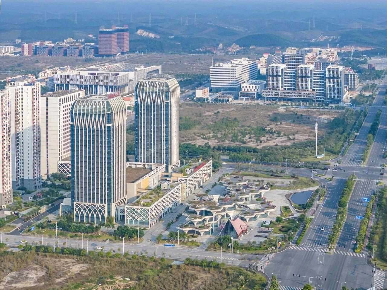 2023年11月，廣西欽州，航拍中國—馬來西亞欽州產(chǎn)業(yè)園區(qū)。