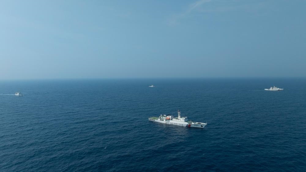 4月22日，中越海警艦艇編隊(duì)在北部灣海域開(kāi)展聯(lián)合巡邏。（中國(guó)海警供圖）