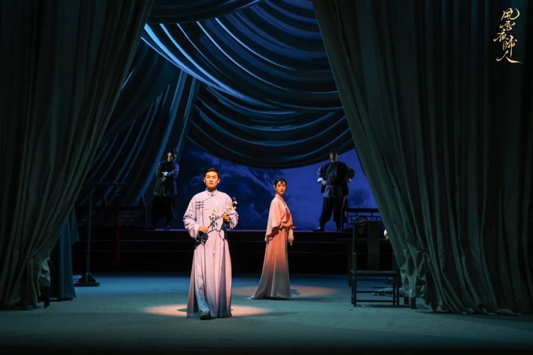 演出現(xiàn)場(chǎng)。北京人藝供圖