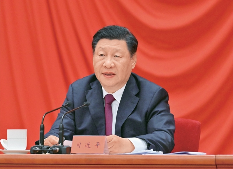 2022年5月10日，慶祝中國(guó)共產(chǎn)主義青年團(tuán)成立100周年大會(huì)在北京人民大會(huì)堂隆重舉行。中共中央總書記、國(guó)家主席、中央軍委主席習(xí)近平在大會(huì)上發(fā)表重要講話。 新華社記者 岳月偉/攝