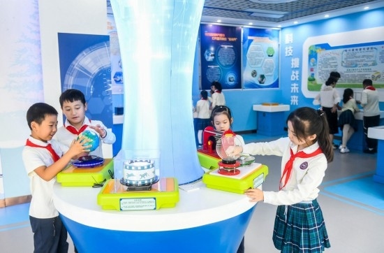 重慶高新區(qū)科學(xué)課堂。