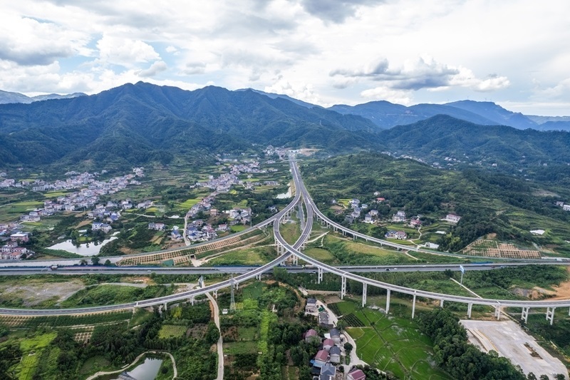 確?；緦崿F(xiàn)社會主義現(xiàn)代化取得決定性進展——寫在黨的二十屆四中全會召開之際